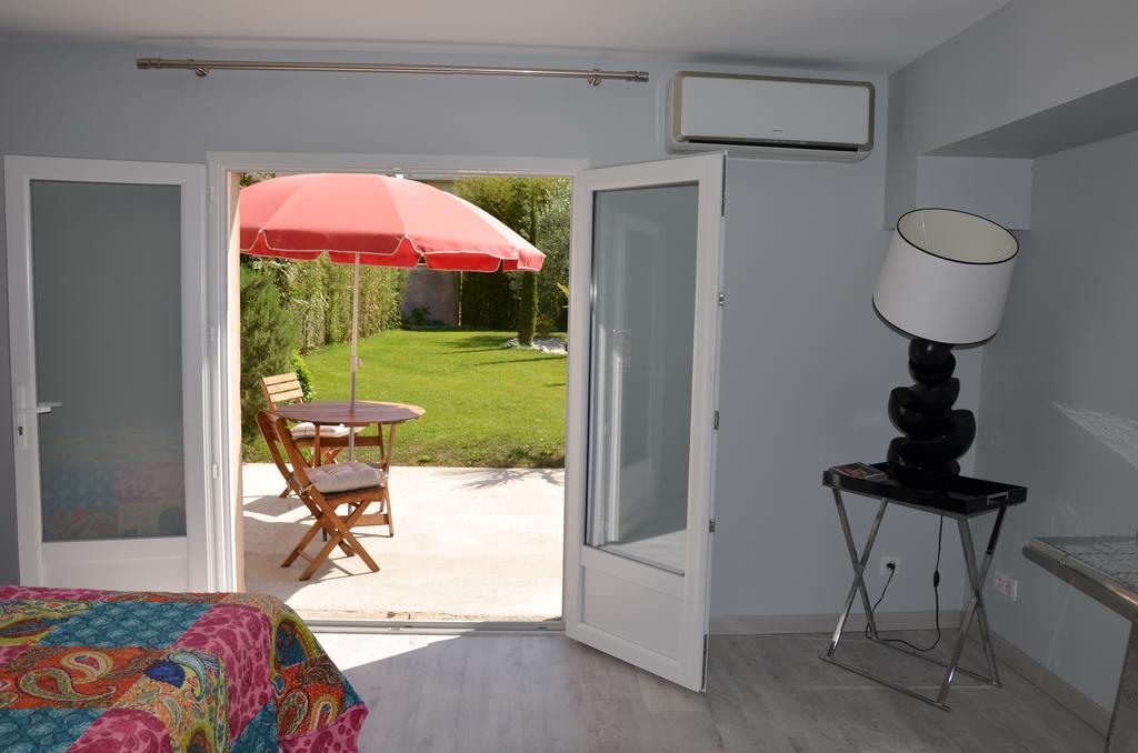 أجان Chambre D'Hotes Et Spa الغرفة الصورة